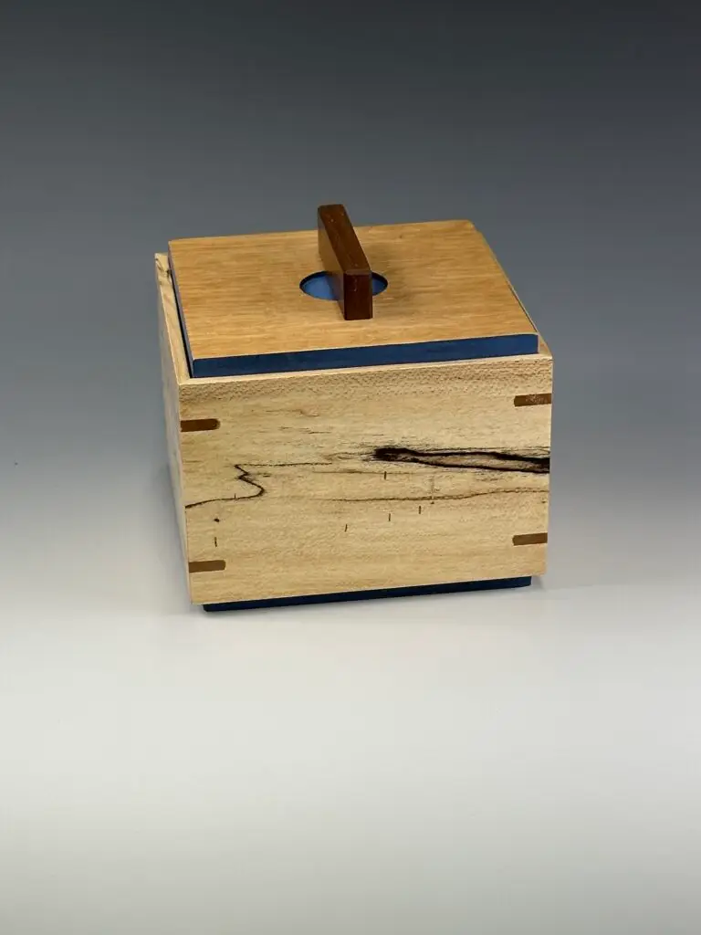 Lidded Box